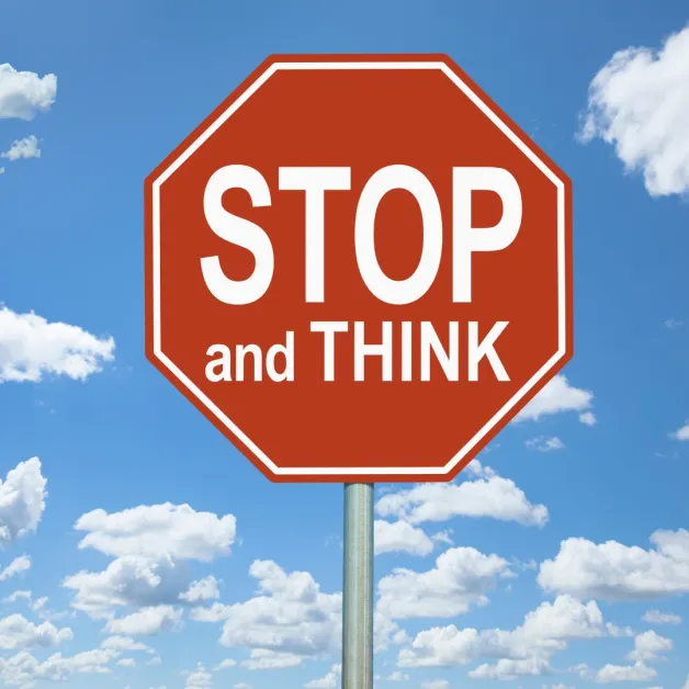 หยุด ซื้อ ประกันรถยนต์ออนไลน์ แบบเดิมๆ